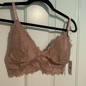 Pink lace bralette nwt